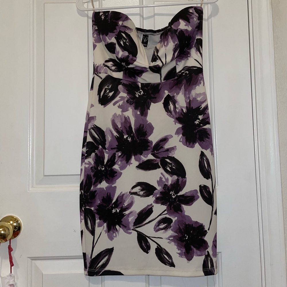 Deep v neck bodycon dress